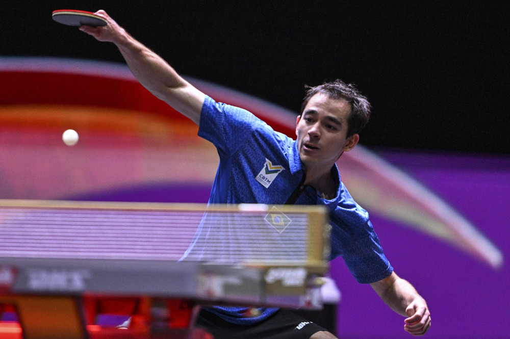 在上半场两 在上半场两