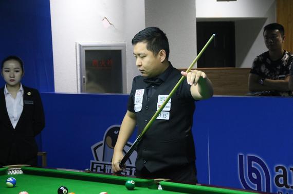 伦德尔与穆 伦德尔与穆