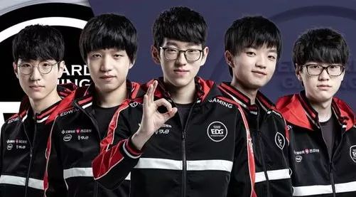 节目播出当 节目播出当