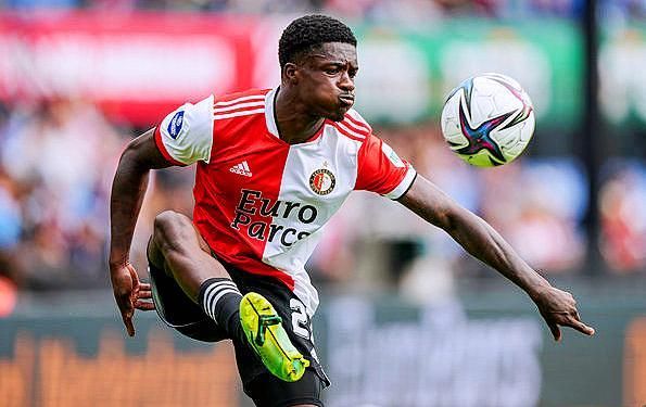 一场充满激 一场充满激